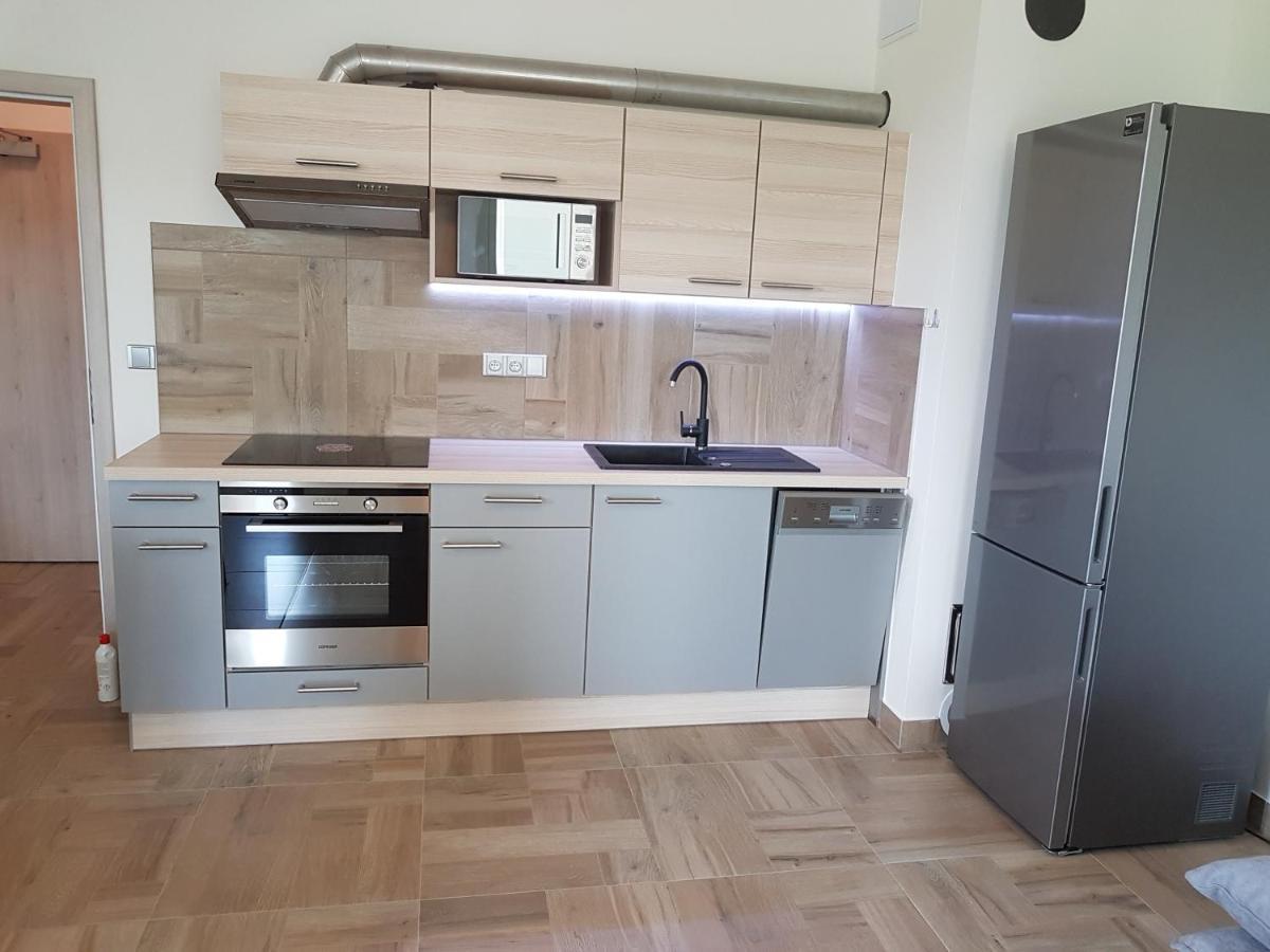 Apartment Stran *